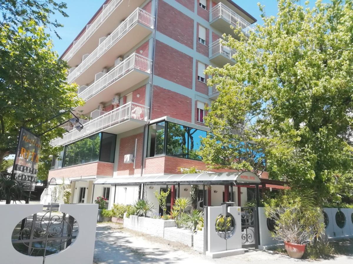Hotel Rita Cervia Buitenkant foto