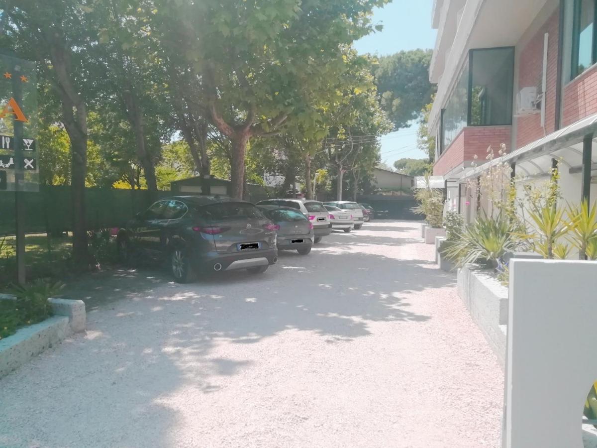 Hotel Rita Cervia Buitenkant foto